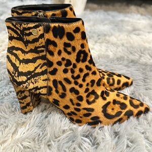 Antonio Melanie Ankle Boots Size 6.5